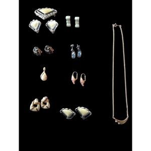 Avon Jewelry Lot 17 Pieces 1 Necklace 1 pendant 1 Pin 7 Pairs Of Earrings